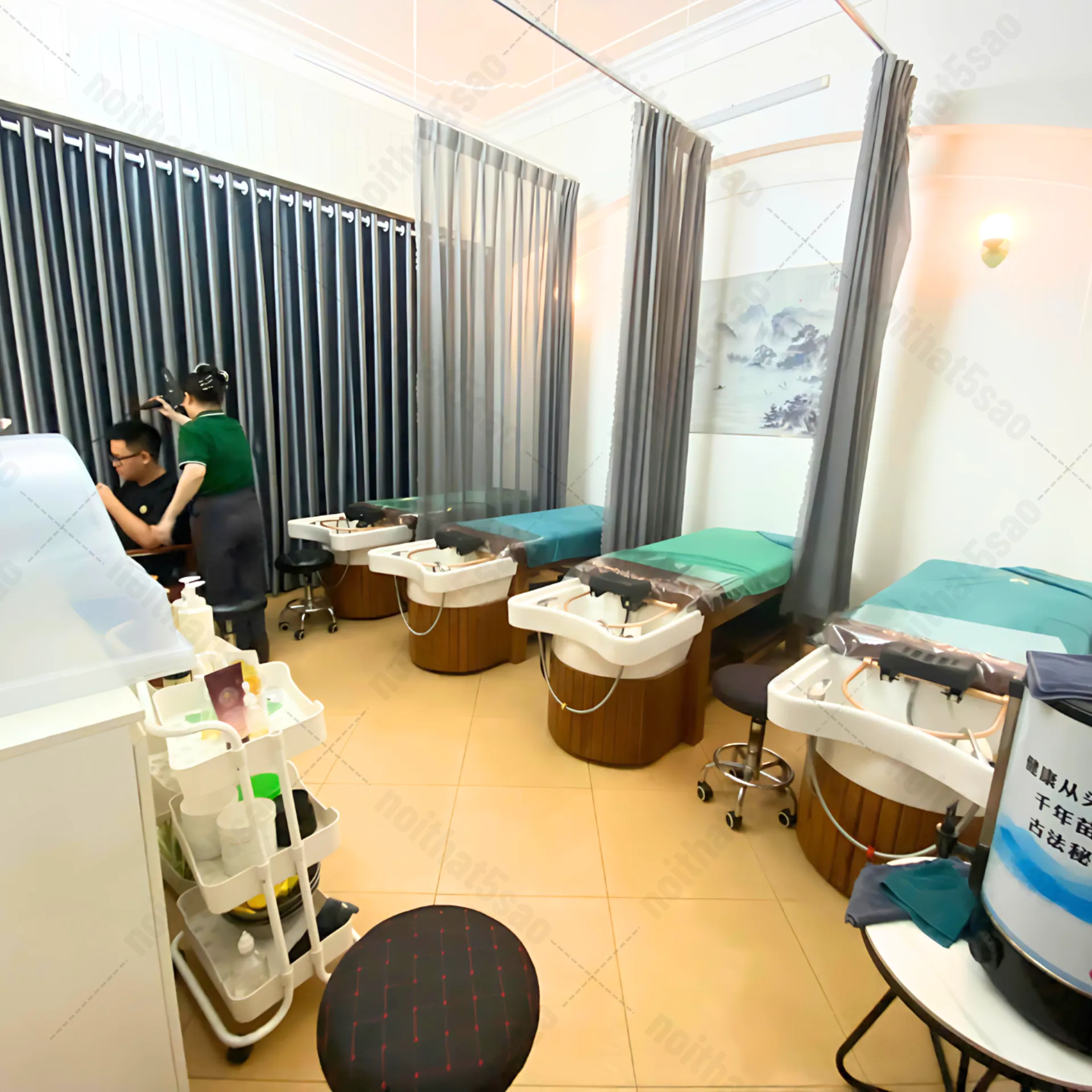 Thi Công Nội Thất Trọn Gói Cửa Tiệm