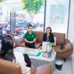 Thi công thiết kế nội thất cửa tiệm