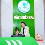 Thi công thiết kế nội thất cửa tiệm
