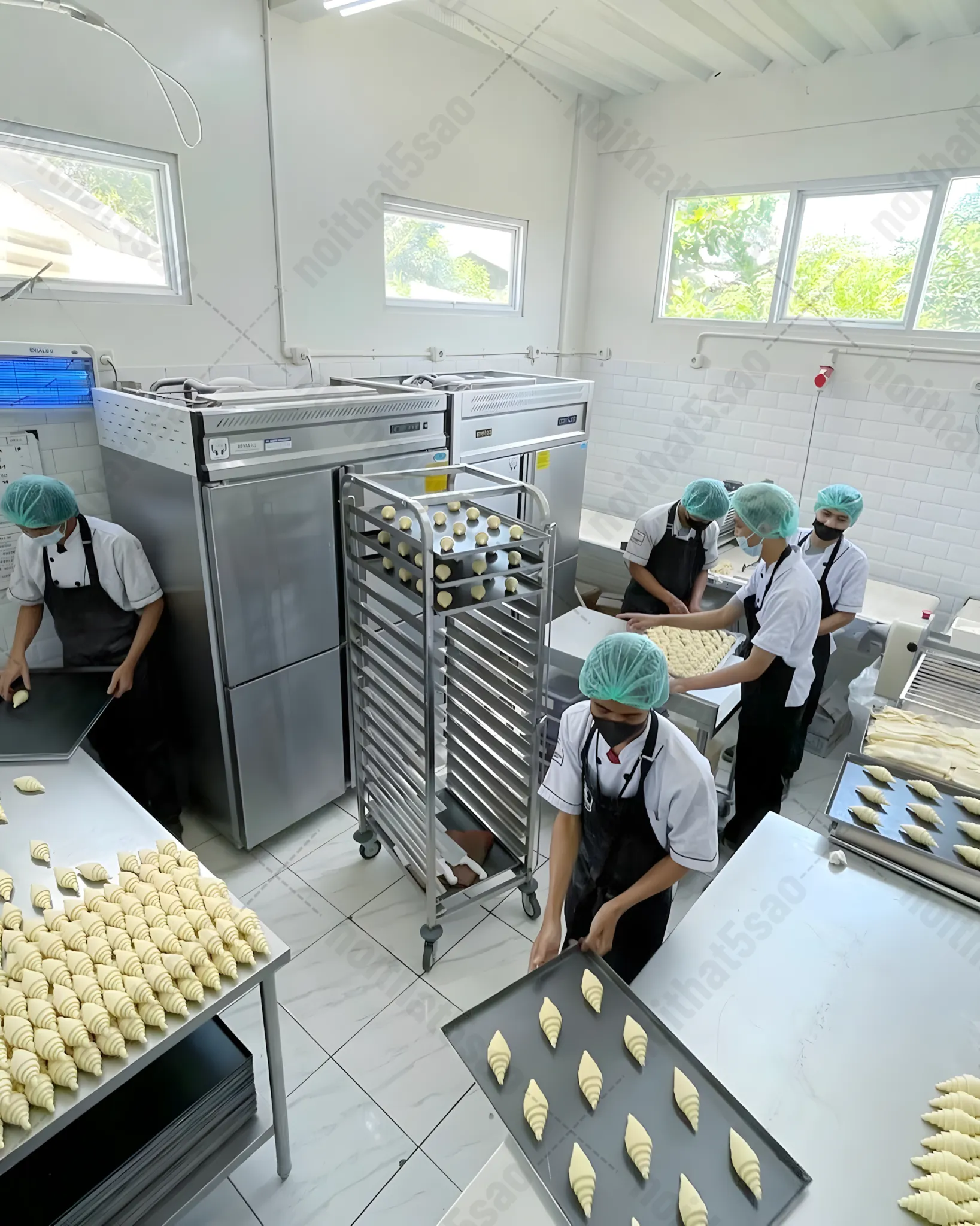 Thi Công Nhà Xưởng - Nội Thất 5 Sao