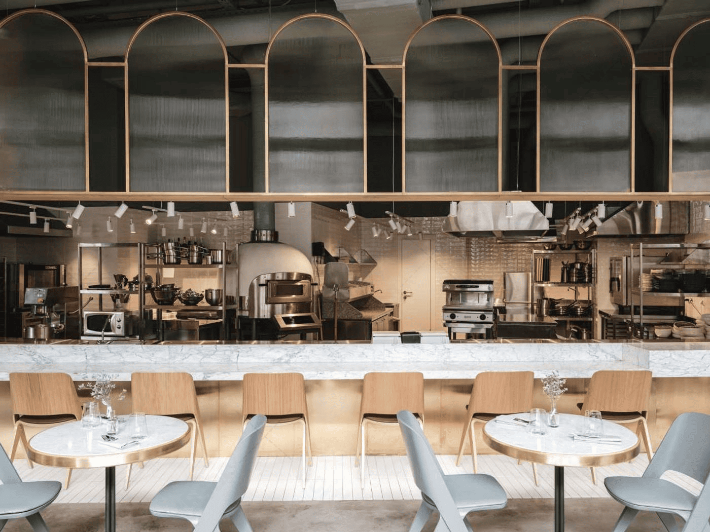 THIẾT KẾ NỘI THẤT NHÀ HÀNG LUXURY TẠI QUẬN 2