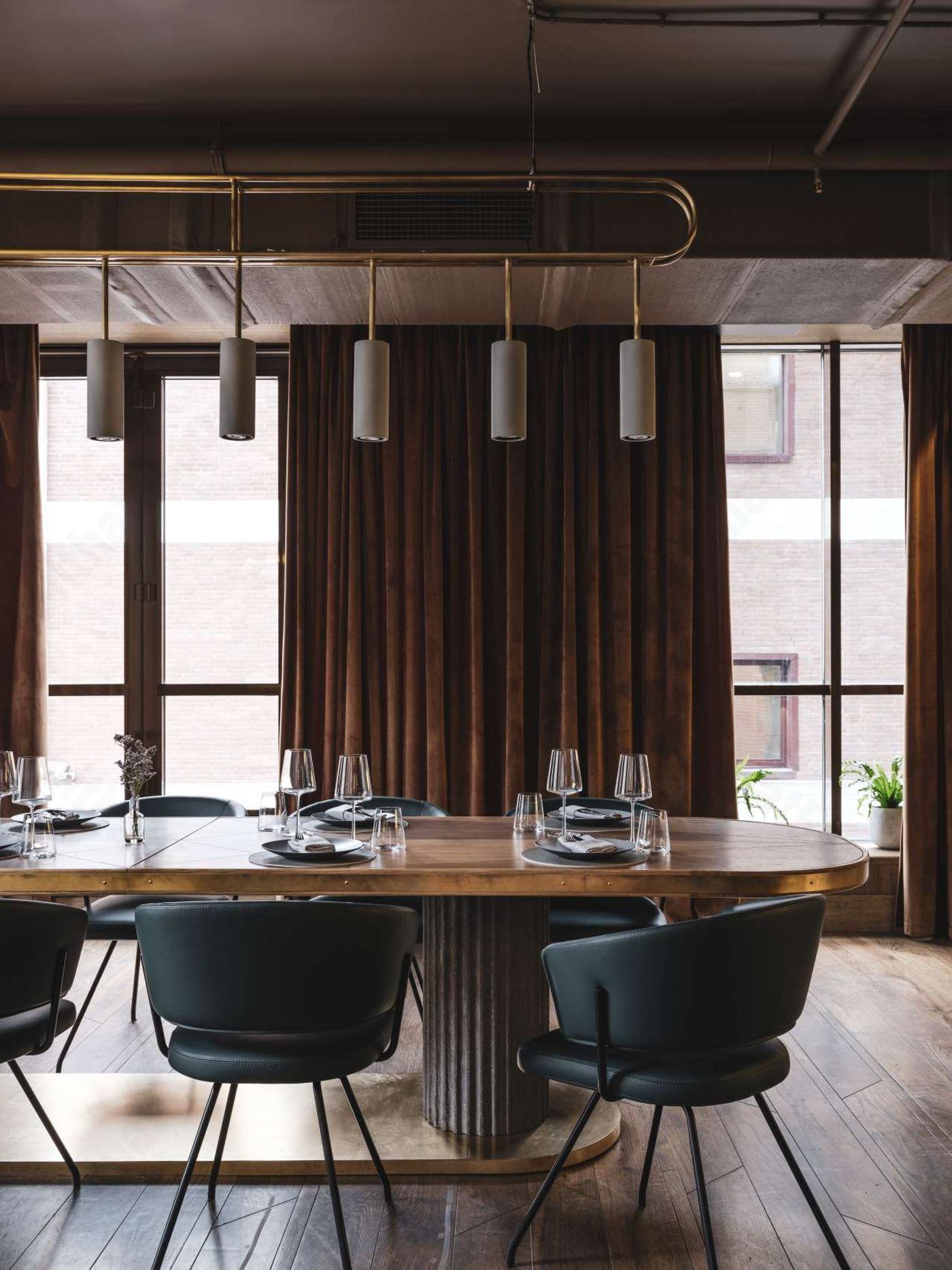 THIẾT KẾ NỘI THẤT NHÀ HÀNG LUXURY TẠI QUẬN 2