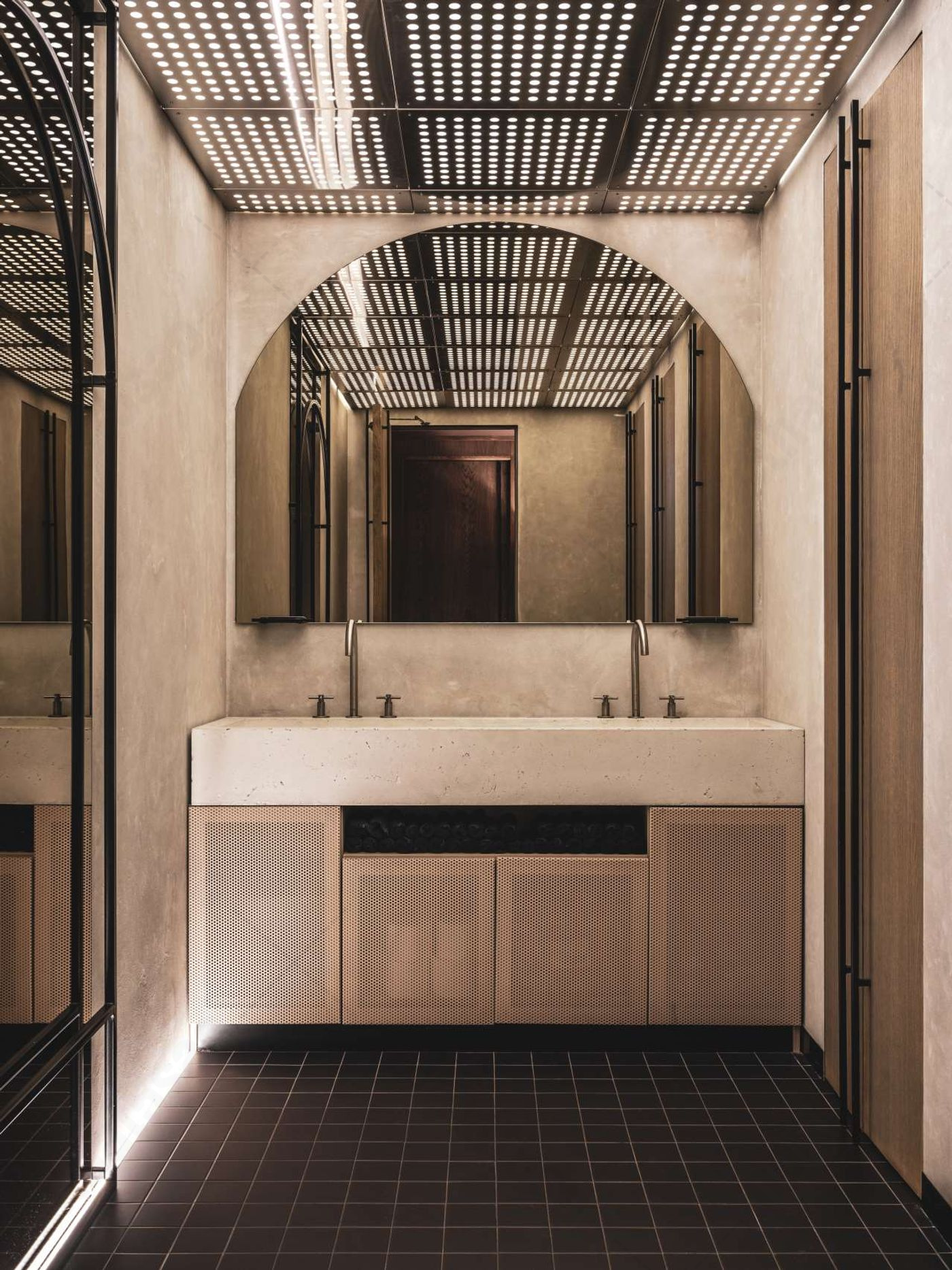 THIẾT KẾ NỘI THẤT NHÀ HÀNG LUXURY TẠI QUẬN 2