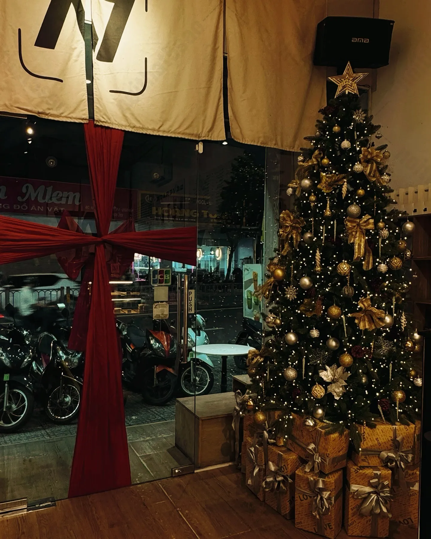 Top 5 Quán Cafe Decor Giáng Sinh Đẹp Tại TP.HCM P.1